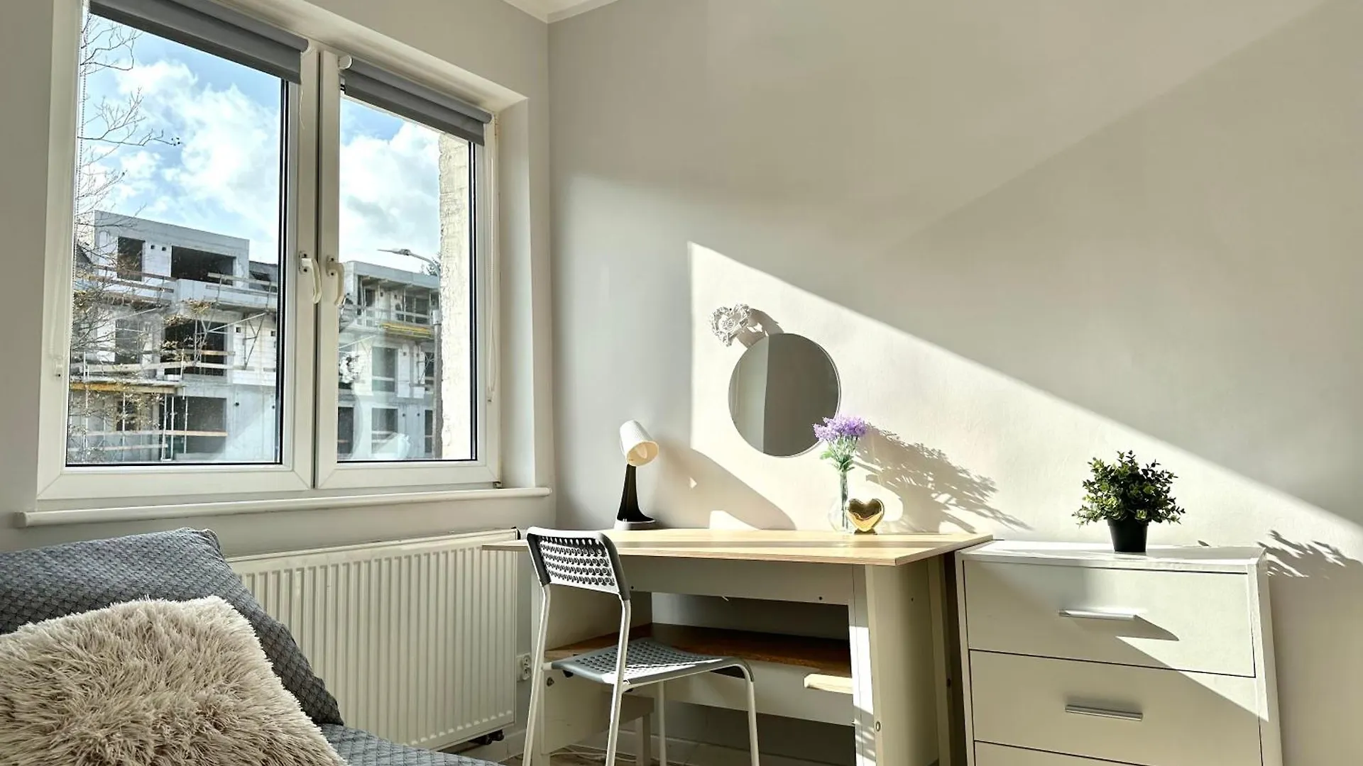 Homestay Mmrent Bubble Room Gdansk Poland