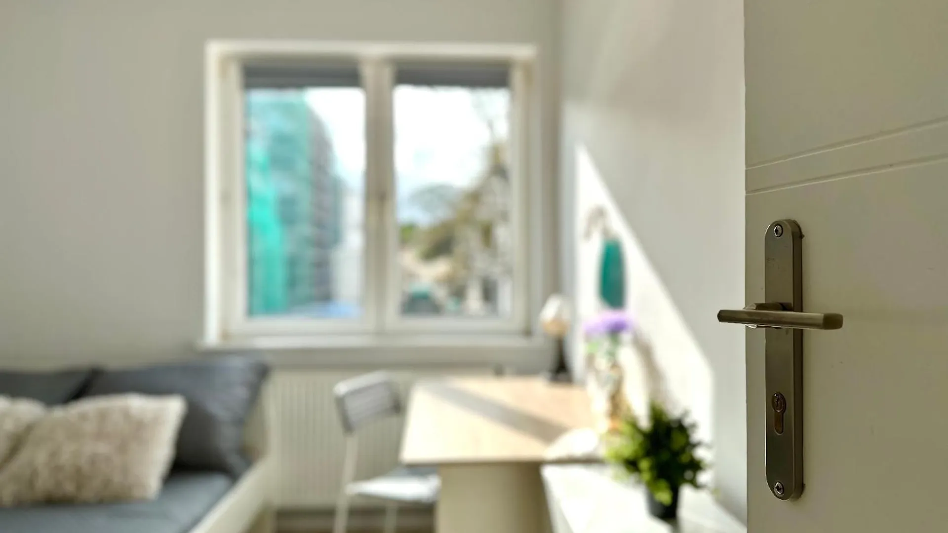 Mmrent Bubble Room Gdansk Homestay